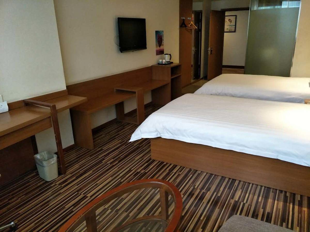 Goldmet Inn Taiyuan Dananamen Екстериор снимка