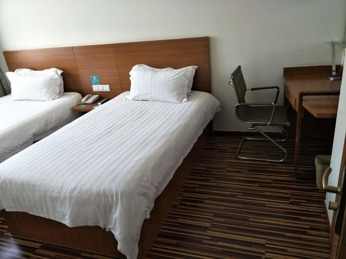 Goldmet Inn Taiyuan Dananamen Екстериор снимка
