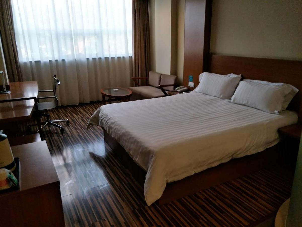 Goldmet Inn Taiyuan Dananamen Екстериор снимка