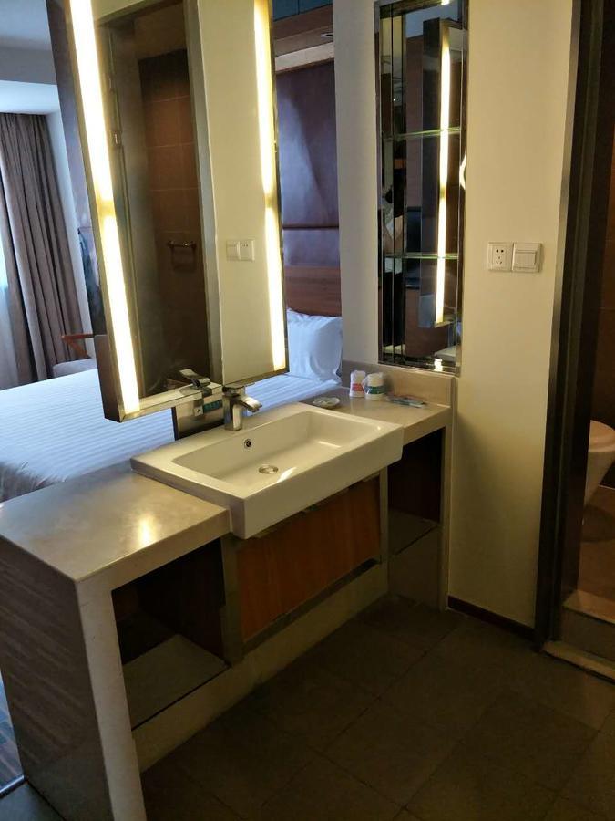 Goldmet Inn Taiyuan Dananamen Екстериор снимка